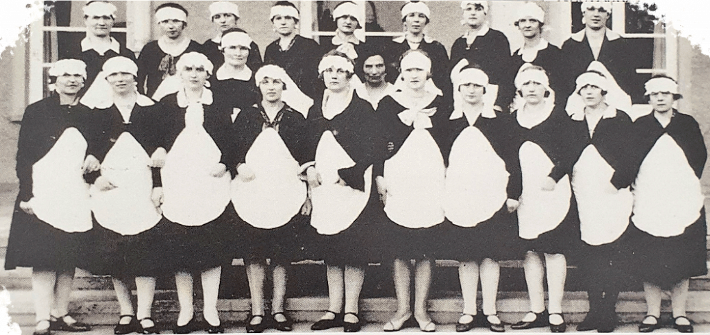 Weibliche Bedienstete anno 1900